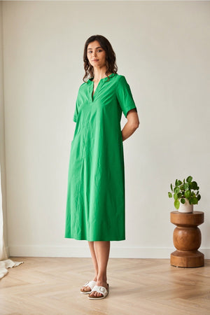 Carraig Donn Green Long Pocket Midi Dress