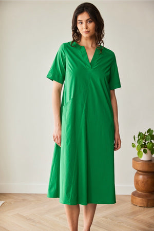 Carraig Donn Green Long Pocket Midi Dress