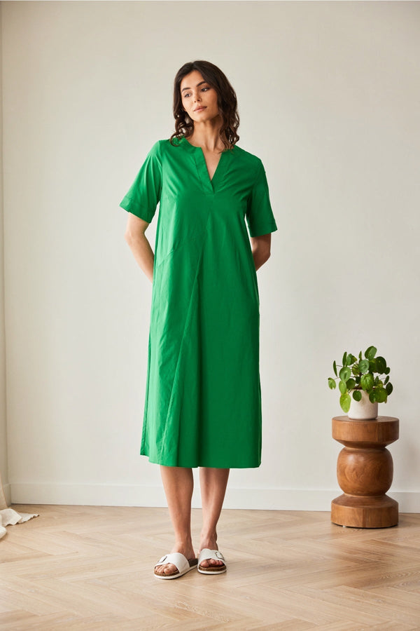 Carraig Donn Green Long Pocket Midi Dress