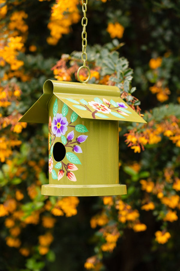 Carraig Donn Green Metal Bird House
