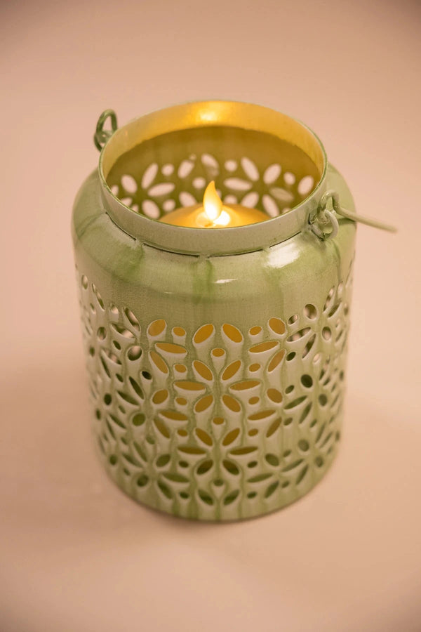 Carraig Donn Green Metal Lantern