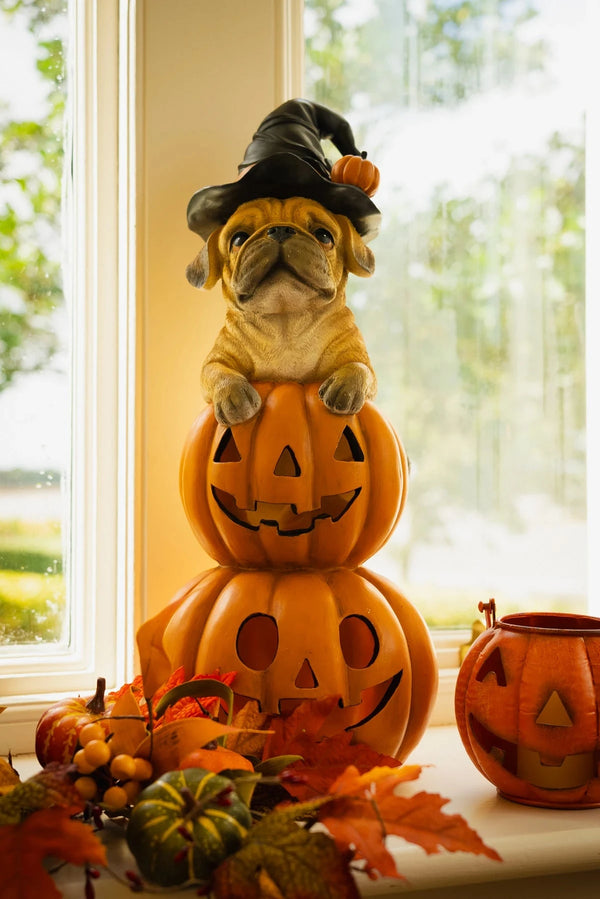 Carraig Donn Halloween Dog and Pumpkin Stack Decoration