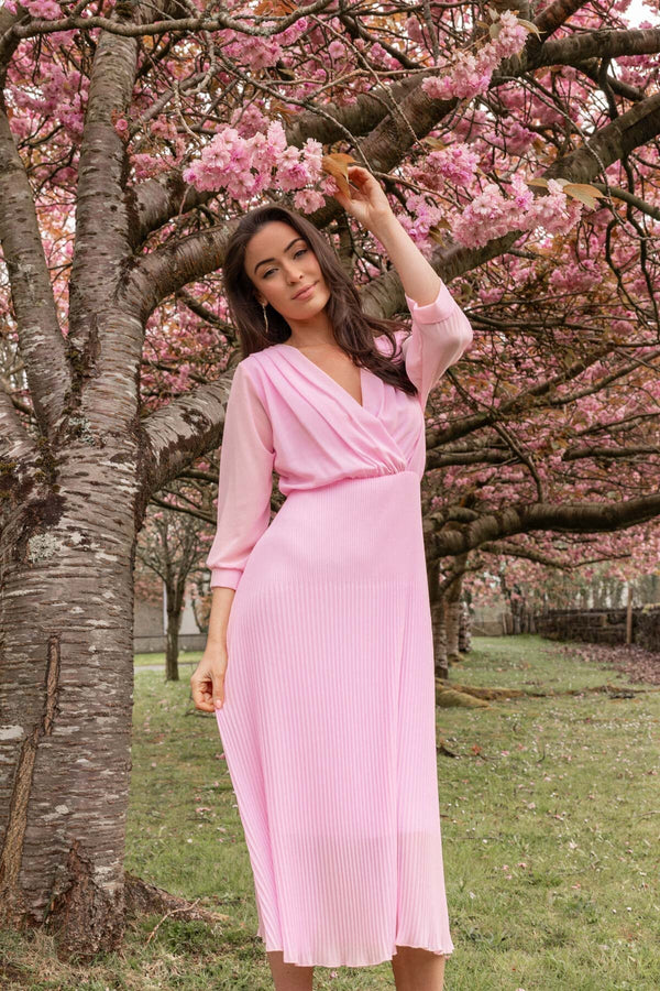 Carraig Donn Hannah Midi Dress in Baby Pink