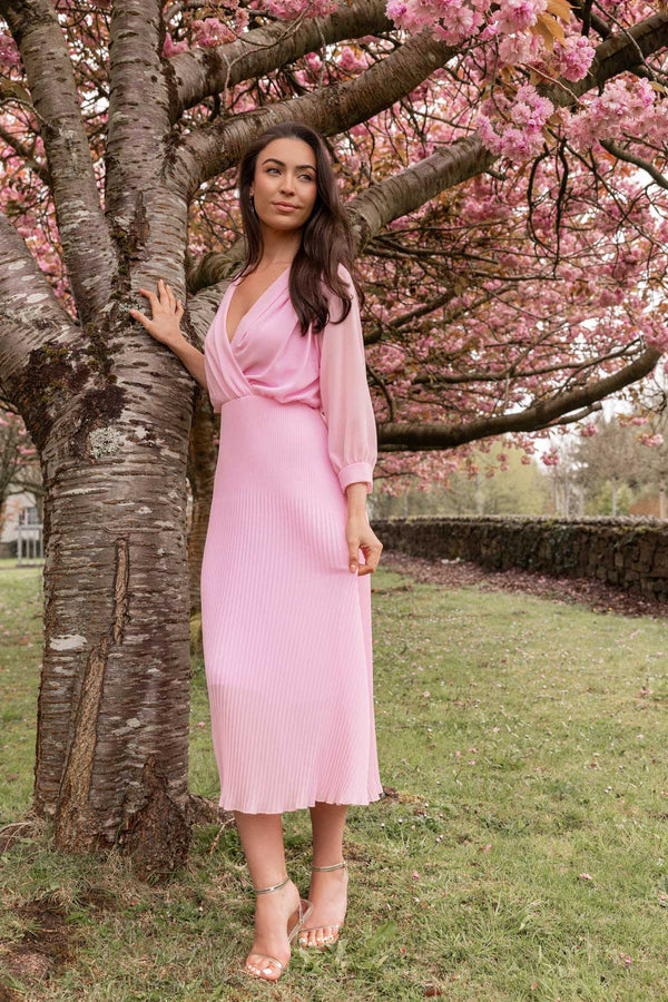 Carraig Donn Hannah Midi Dress in Baby Pink
