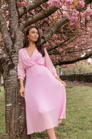 Carraig Donn Hannah Midi Dress in Baby Pink
