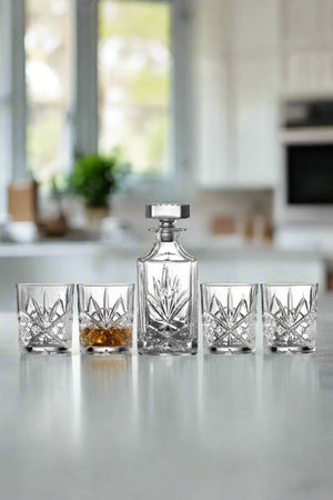 Carraig Donn Inisheer Whiskey Decanter Set with 4 Glasses