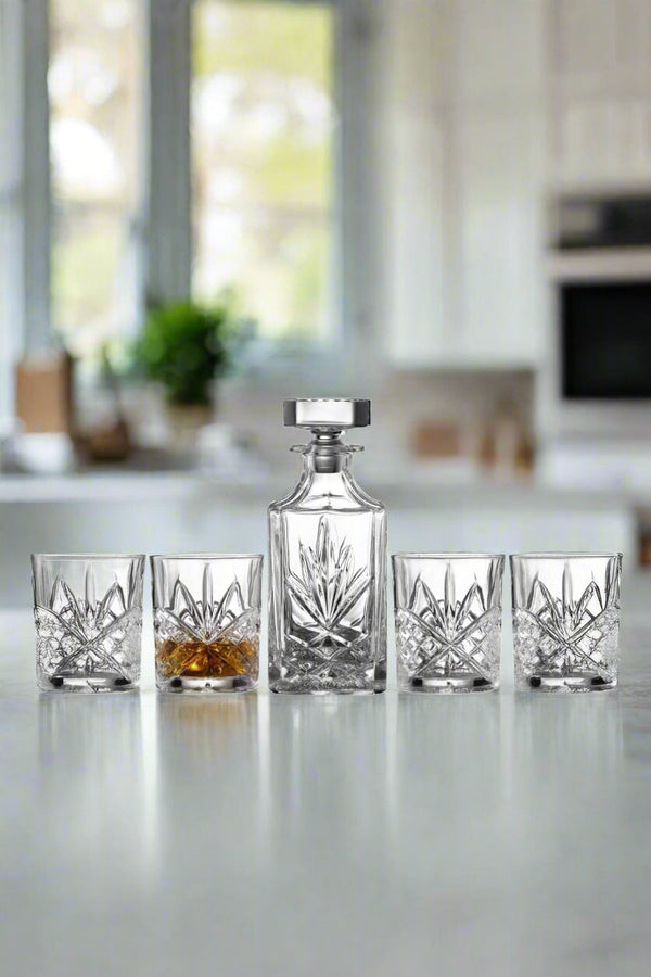 Carraig Donn Inisheer Whiskey Decanter Set with 4 Glasses