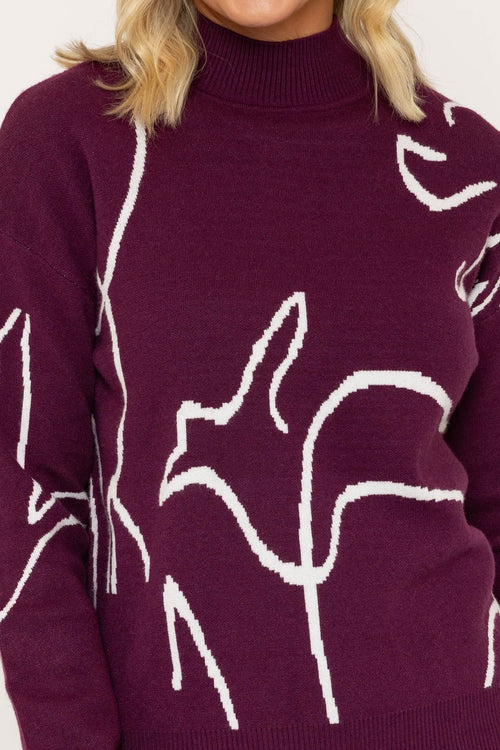 Carraig Donn Intarsia Sweater in Burgundy