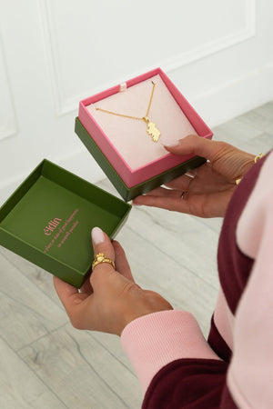 Carraig Donn Ireland "Abhaile" Gold Pendant Necklace