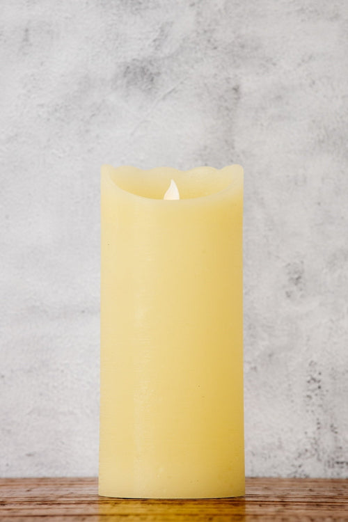 Ivory Pillar Flicker Light Candle 4x9