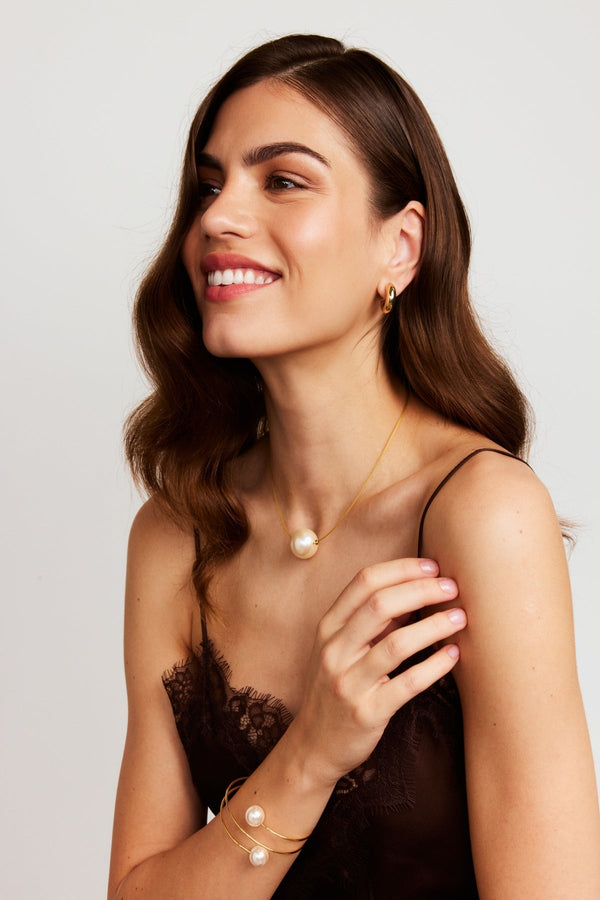 Carraig Donn Large Pearl Bangle