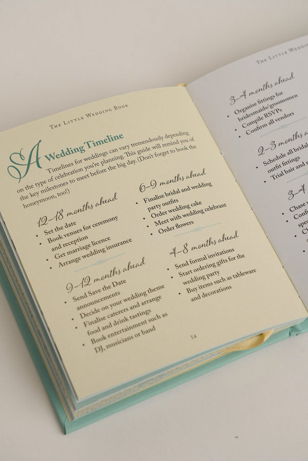 Carraig Donn Little Wedding Book