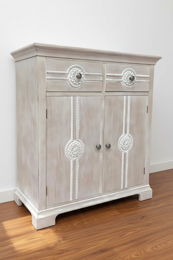 Carraig Donn Nantes Sideboard