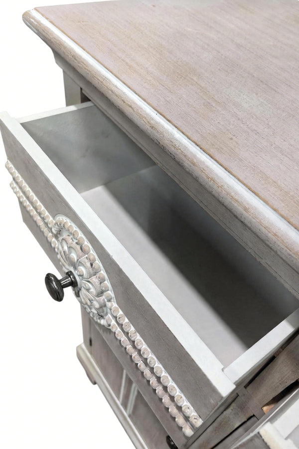 Carraig Donn Nantes Sideboard