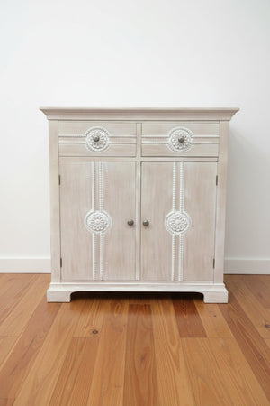 Carraig Donn Nantes Sideboard