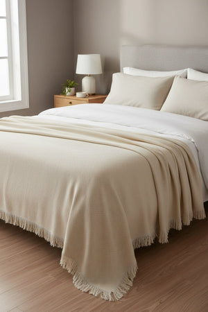 Carraig Donn Natural Textured Blanket With Fringes