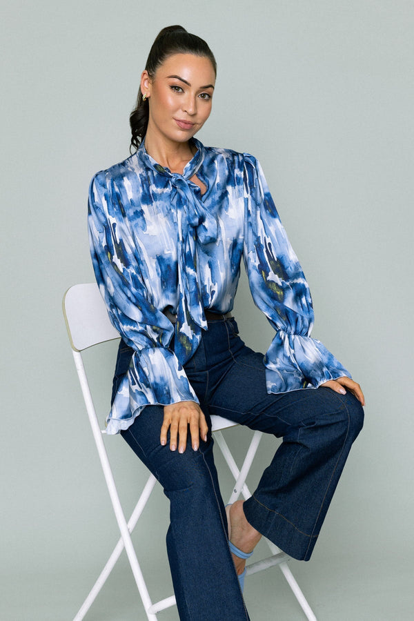 Carraig Donn Navy Printed Pussybow Blouse