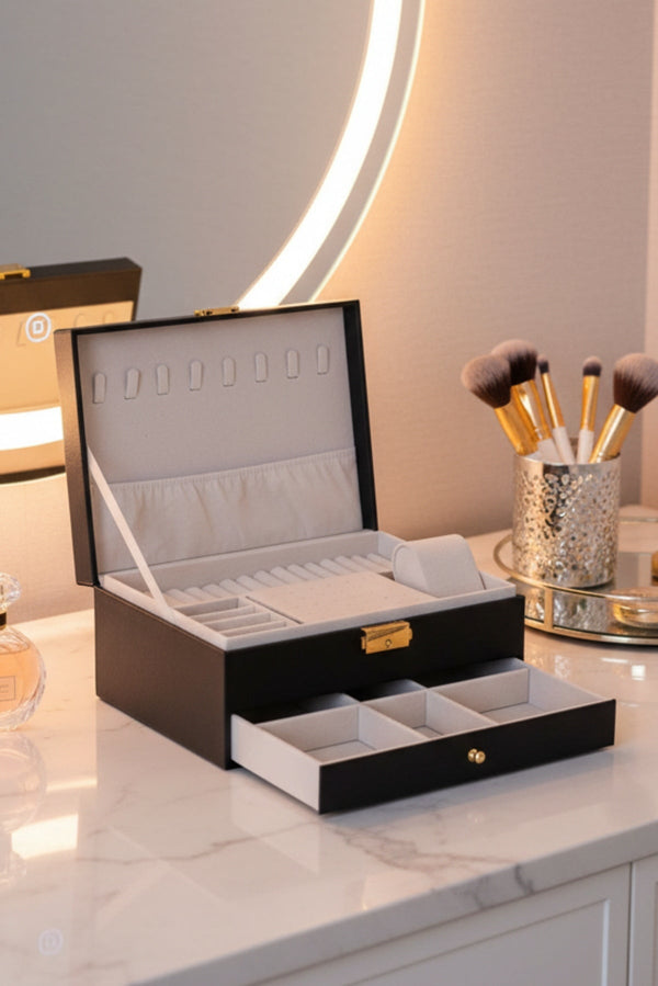 Carraig Donn Newgrange Black Jewellery Box