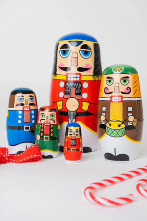 Carraig Donn Nutcracker Pals Nest 5 Pc Set