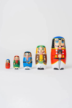 Carraig Donn Nutcracker Pals Nest 5 Pc Set