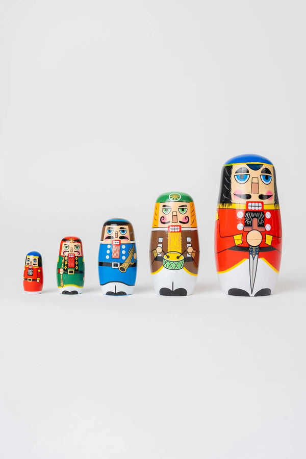 Carraig Donn Nutcracker Pals Nest 5 Pc Set
