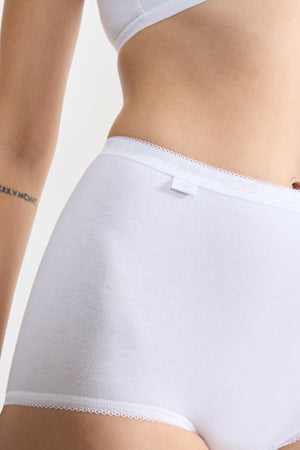 Carraig Donn Pack of 4 Basic White Maxi Breifs