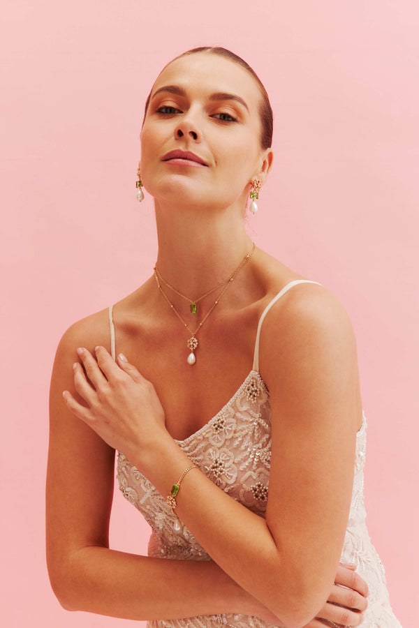 Carraig Donn Pearl & Green Earrings