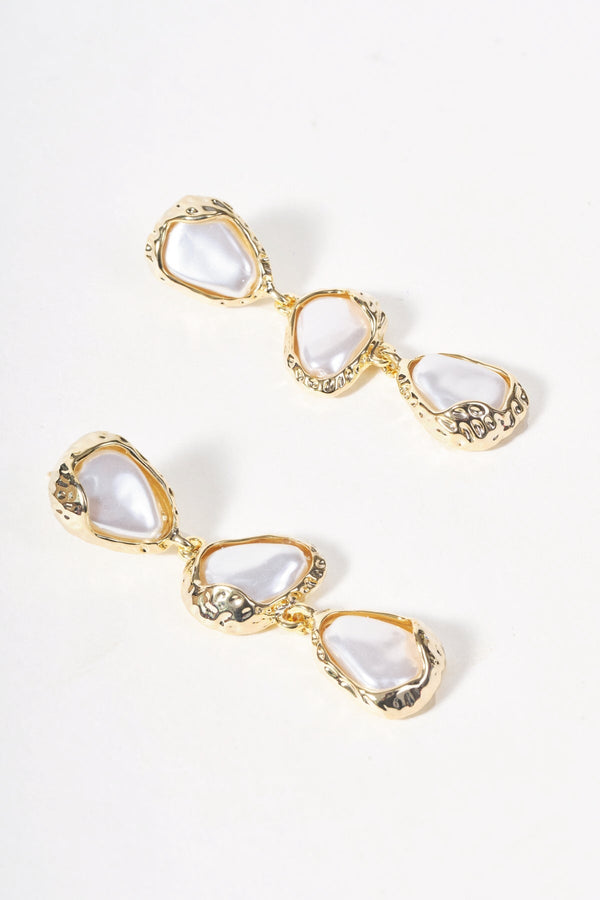 Carraig Donn Pearl Stone Drop Earrings