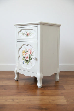 Carraig Donn Peony Locker
