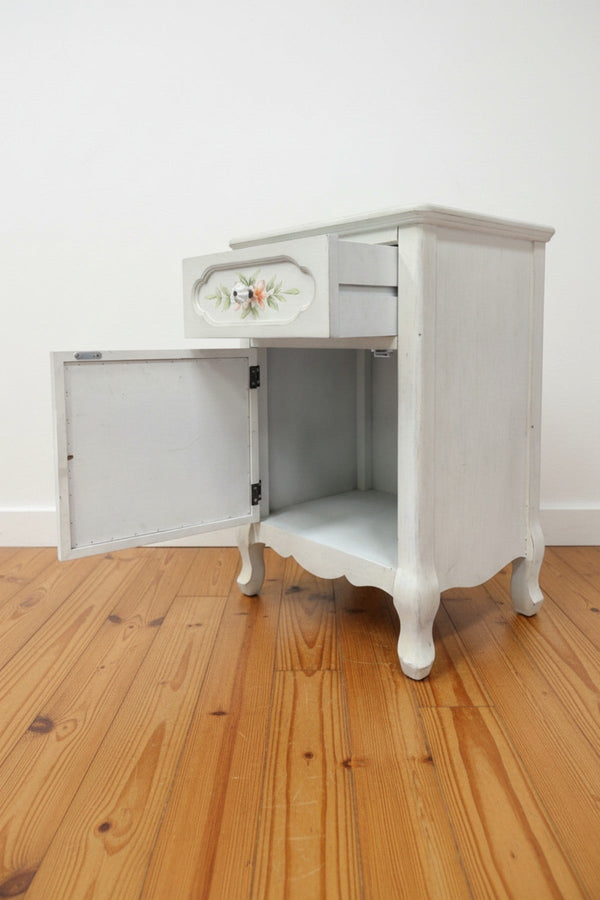 Carraig Donn Peony Locker
