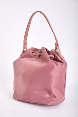 Carraig Donn Petite Bucket Bag in Pink