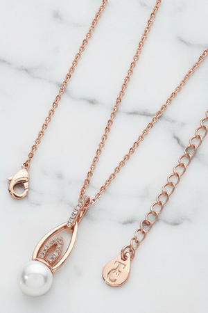 Carraig Donn Pink Stone Flame Drop Pendant