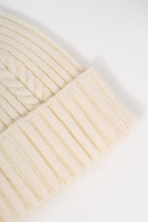 Carraig Donn Ribbed Beanie Hat in Cream