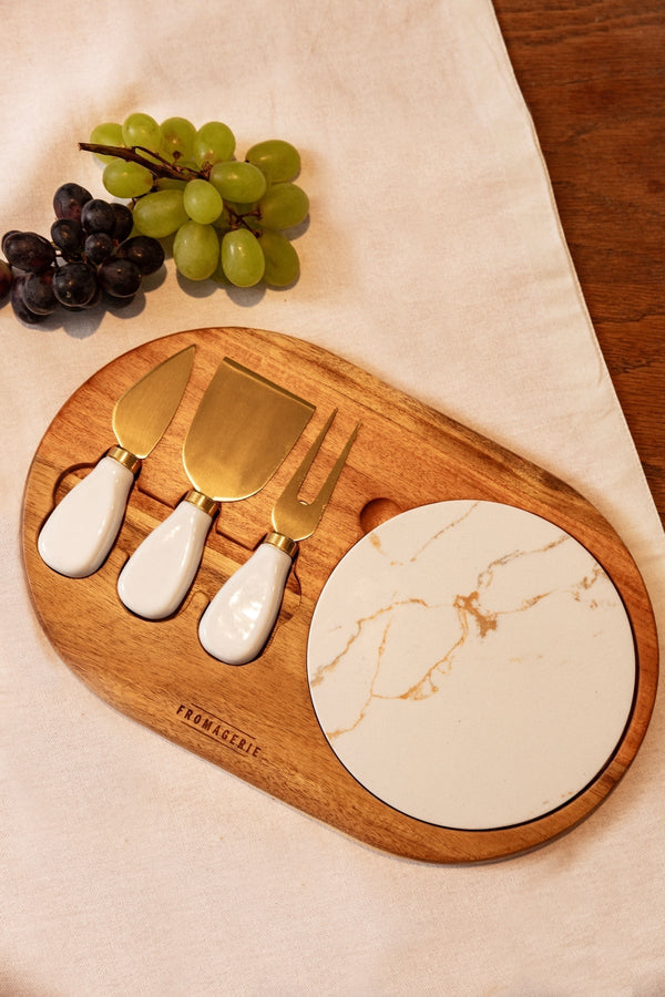 Carraig Donn Round Marble Cheese Board Set