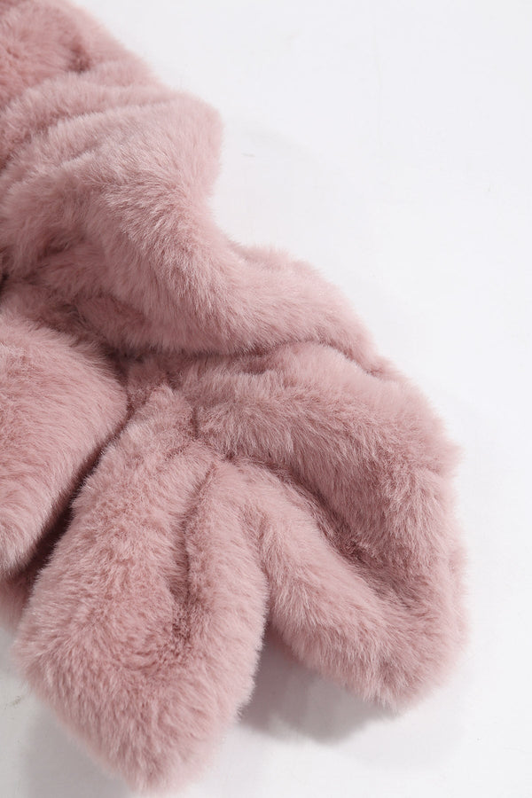 Carraig Donn Ruched Faux Fur Scarf in Pink