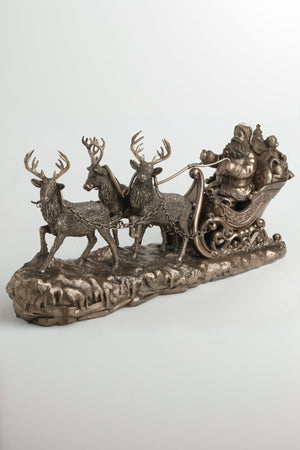 Carraig Donn Santa And Sleigh Small