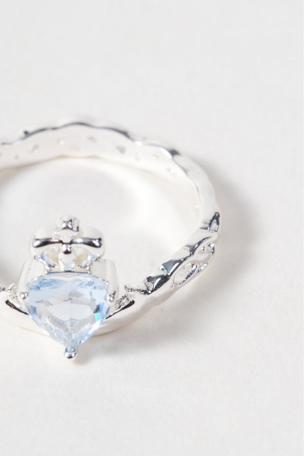 Carraig Donn Sapphire Stone Claddagh Ring - Size 8