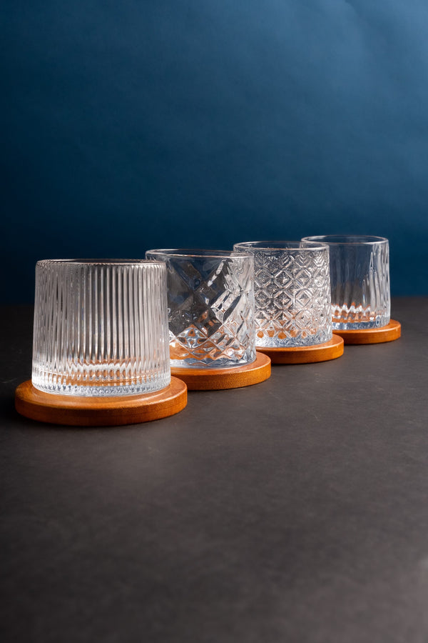 Carraig Donn Set of 4 Crystal Whiskey Glasses with Wooden Coaster