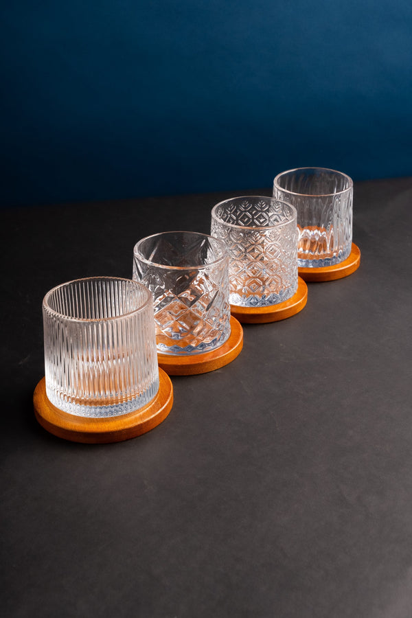 Carraig Donn Set of 4 Crystal Whiskey Glasses with Wooden Coaster