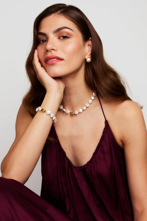 Carraig Donn Shell Pearl Bracelet
