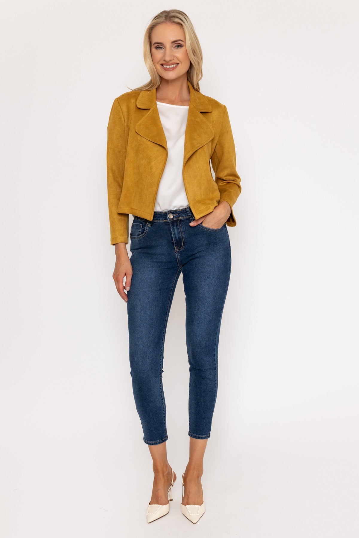Short Jeans in Denim