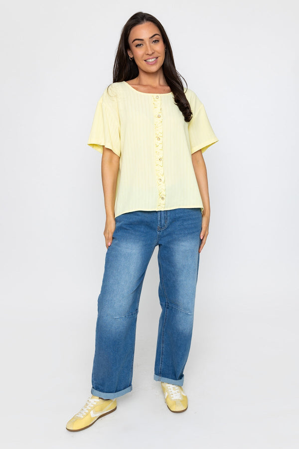 Carraig Donn Short Sleeve Frill Front Rib Top in Yellow