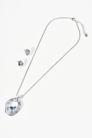 Carraig Donn Silver Blue Stone Inset Necklace
