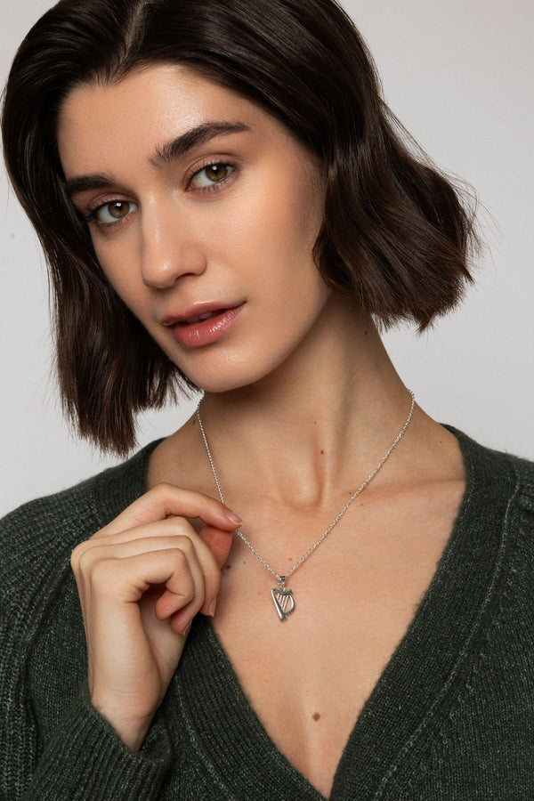 Carraig Donn Silver Harp Pendant Necklace