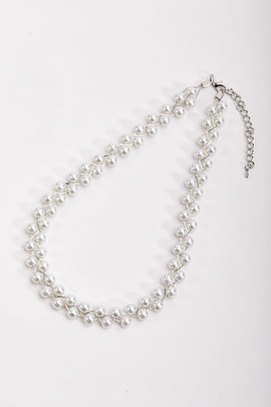 Silver Intertwined Pearl Necklace
