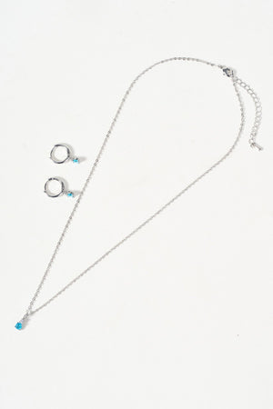 Carraig Donn Silver Necklace With Blue Stone