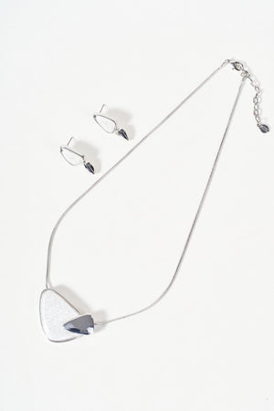 Carraig Donn Silver Stone Detail Earrings