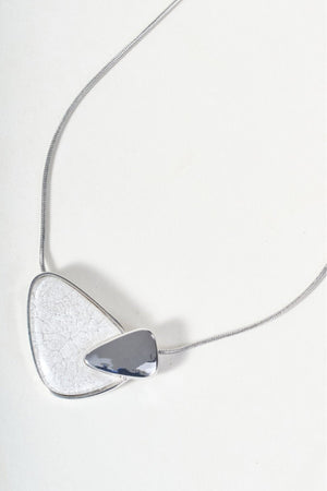 Carraig Donn Silver Stone Detail Necklace