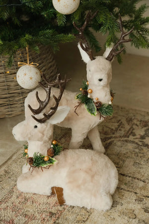 Carraig Donn Sitting Christmas Deer