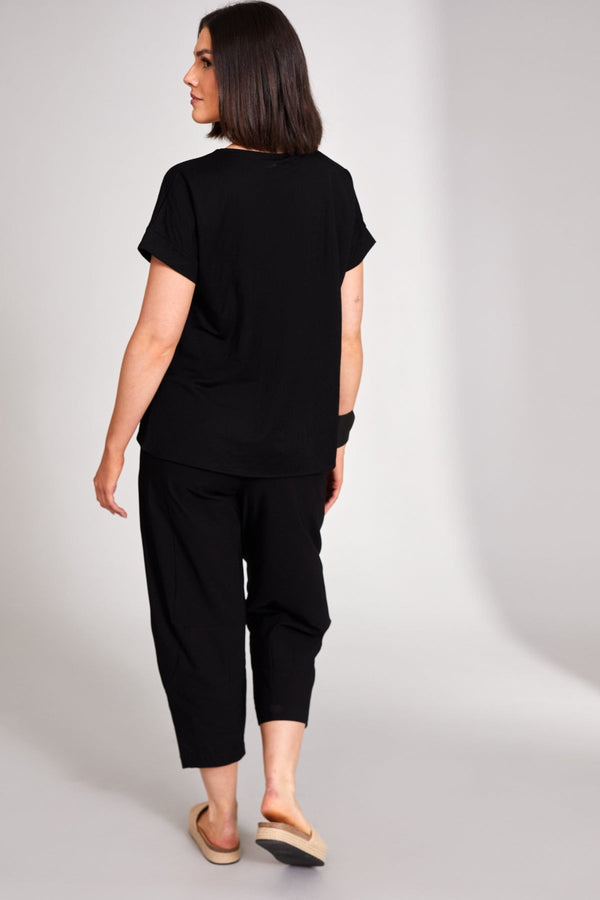 Carraig Donn Slouch Trousers in Black